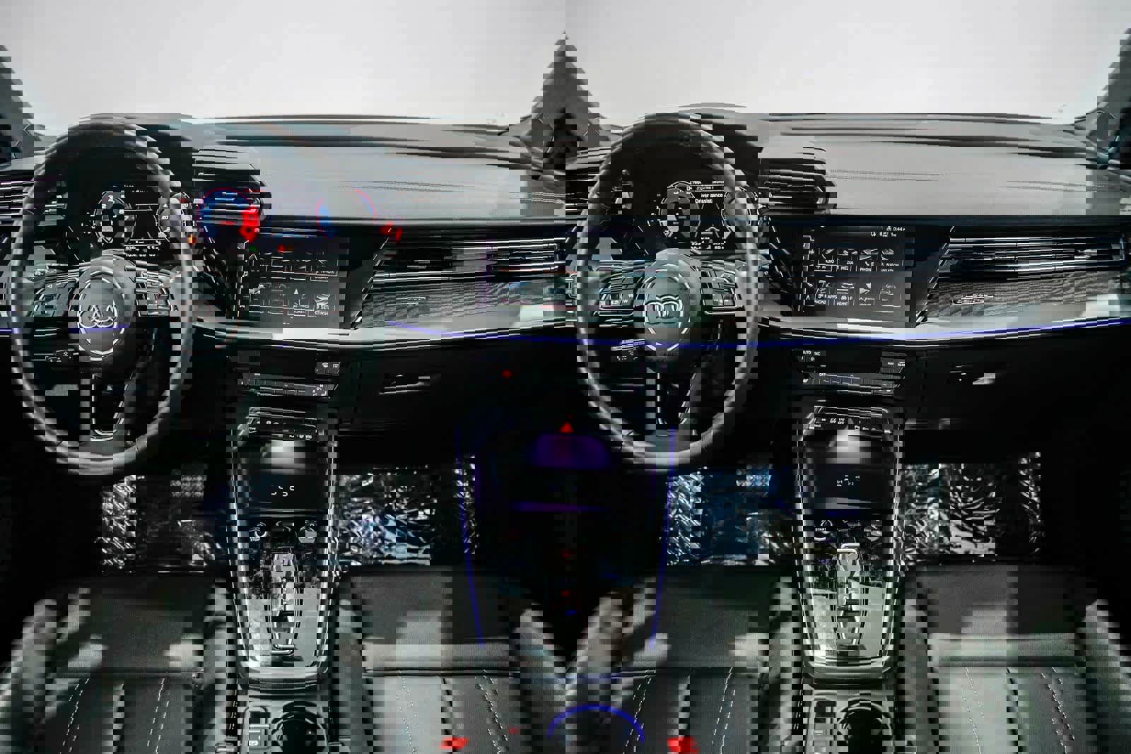 Used 2025 Audi A3 2.0T Premium image 12