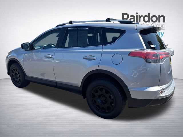 Used 2017 Toyota RAV4 LE w/ All Weather Liner Package AWD/4WD image 5