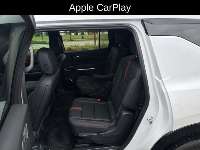 Used 2024 Chevrolet Traverse RS w/ LPO, Floor Liner Package AWD/4WD image 14