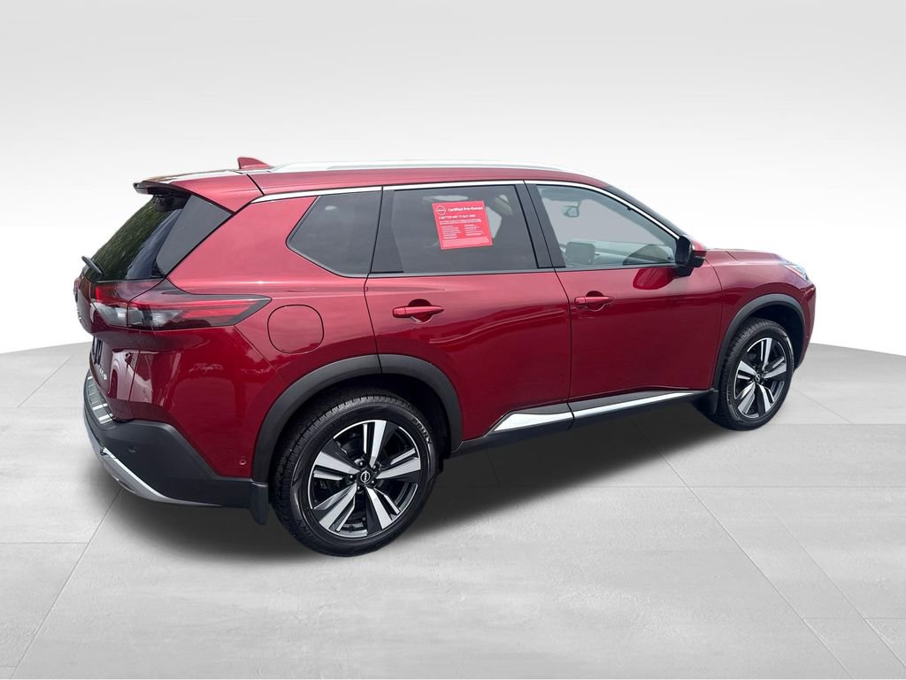 Used 2023 Nissan Rogue Platinum FWD image 7