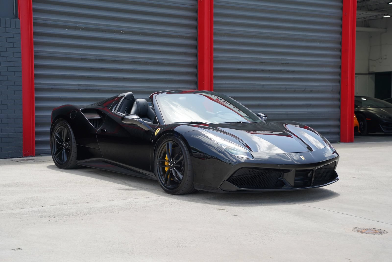 Used 2016 Ferrari 488 Spider RWD image 3