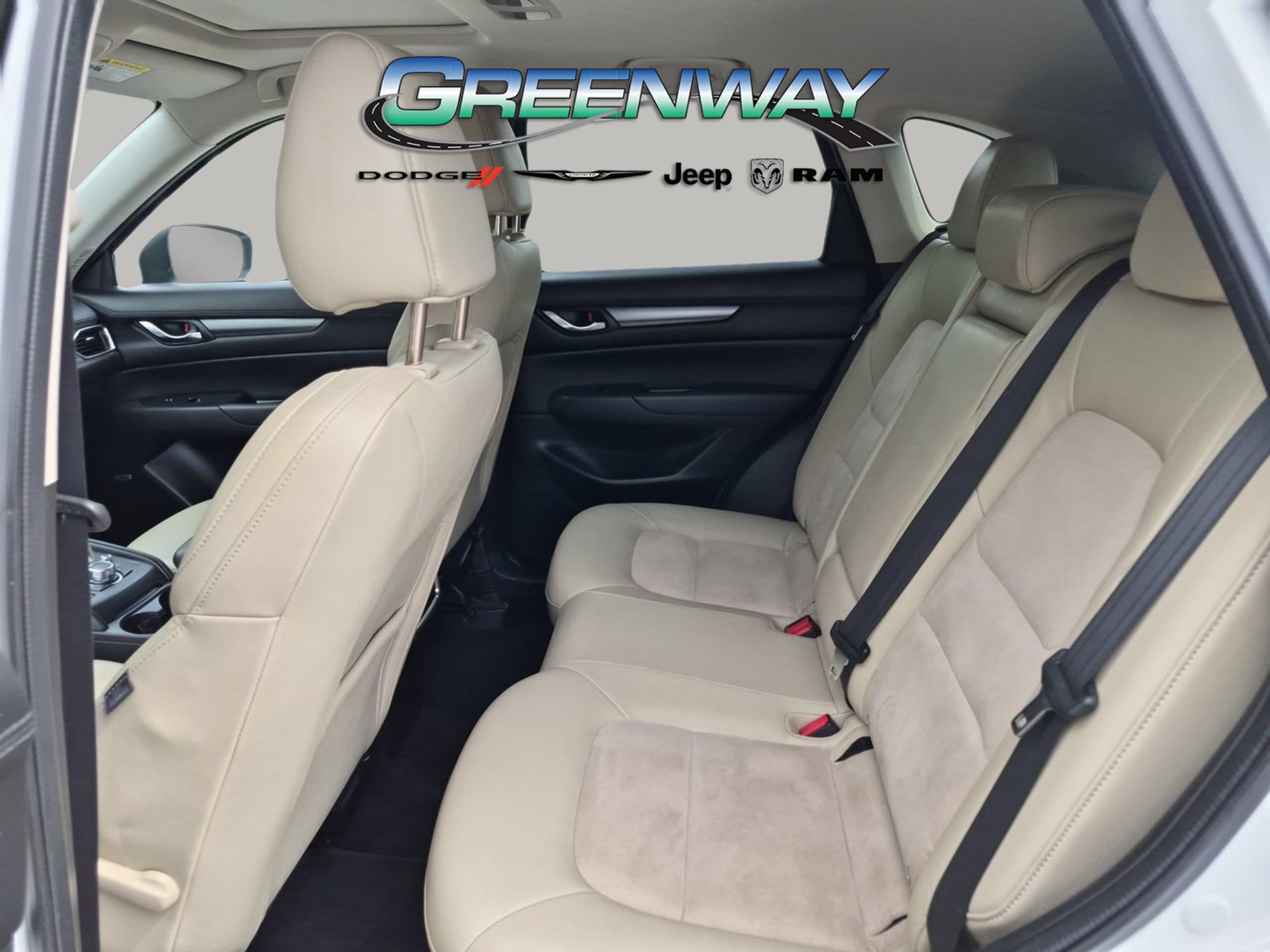 Used 2018 MAZDA CX-5 Touring w/ Preferred Equipment Package FWD image 13