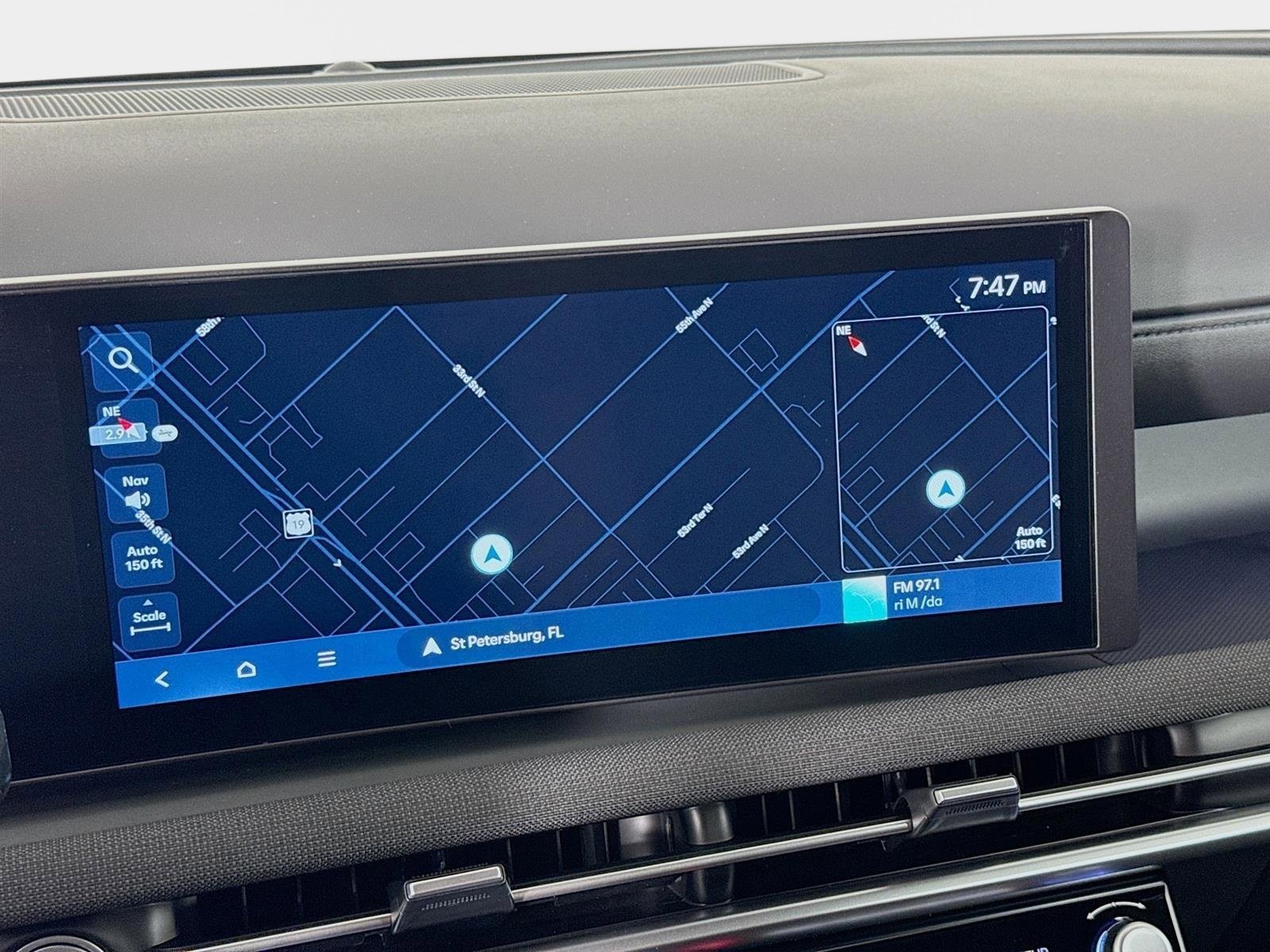 New 2026 Hyundai Santa Cruz Limited image 16