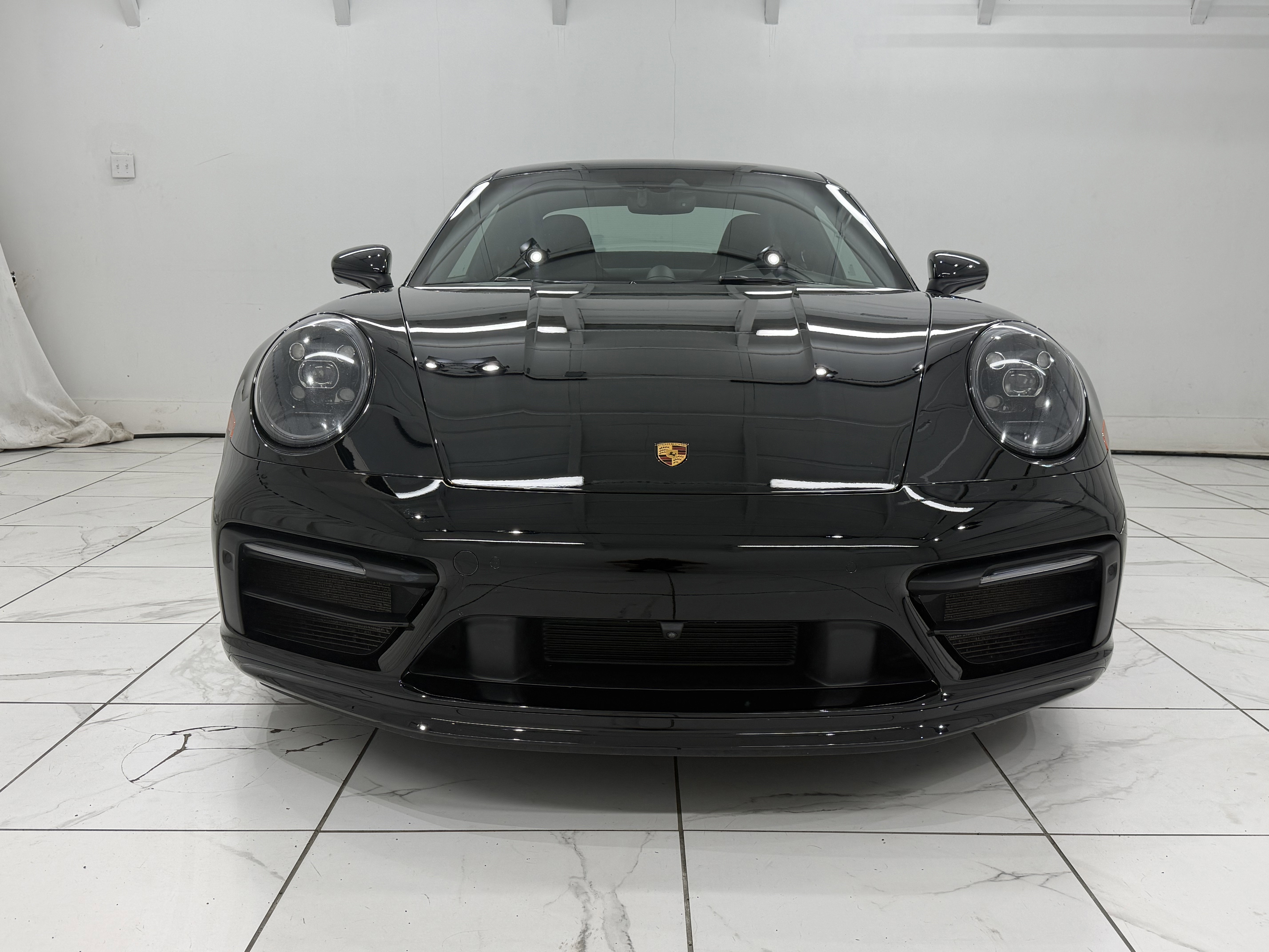 Certified 2023 Porsche 911 Carrera GTS RWD image 9