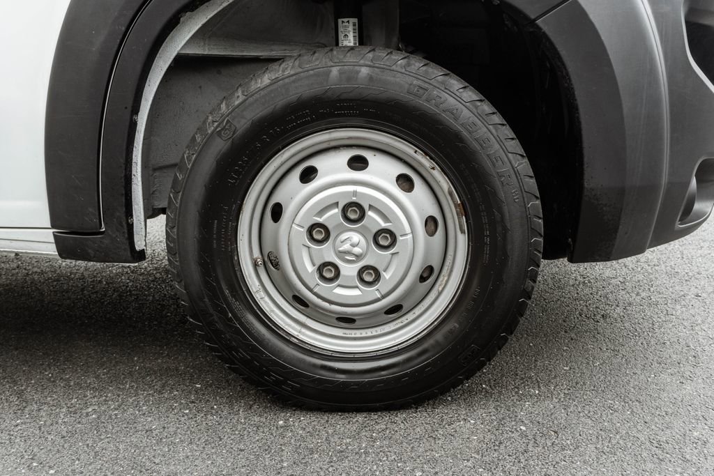 Used 2023 RAM ProMaster 2500 FWD image 4