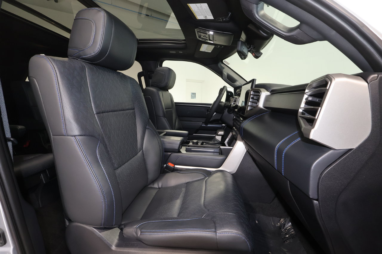 Used 2026 Toyota Sequoia Platinum AWD/4WD image 29