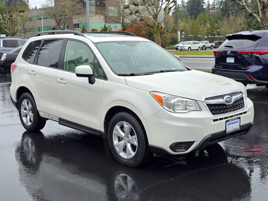Used 2015 Subaru Forester 2.5i Premium AWD/4WD image 11