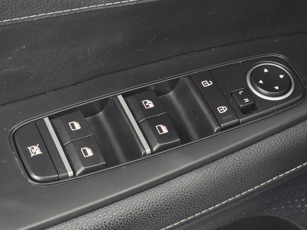 Used 2022 Kia Forte GT-Line w/ GT-Line Premium Package image 24