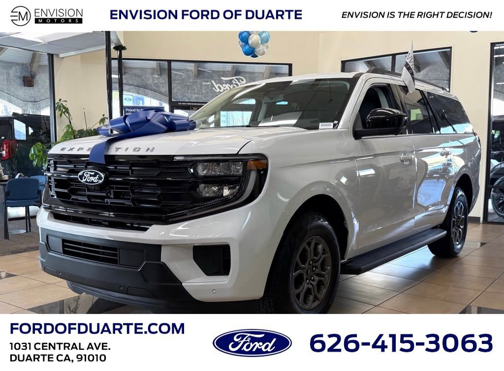 New 2025 Ford Expedition Max Active image 3