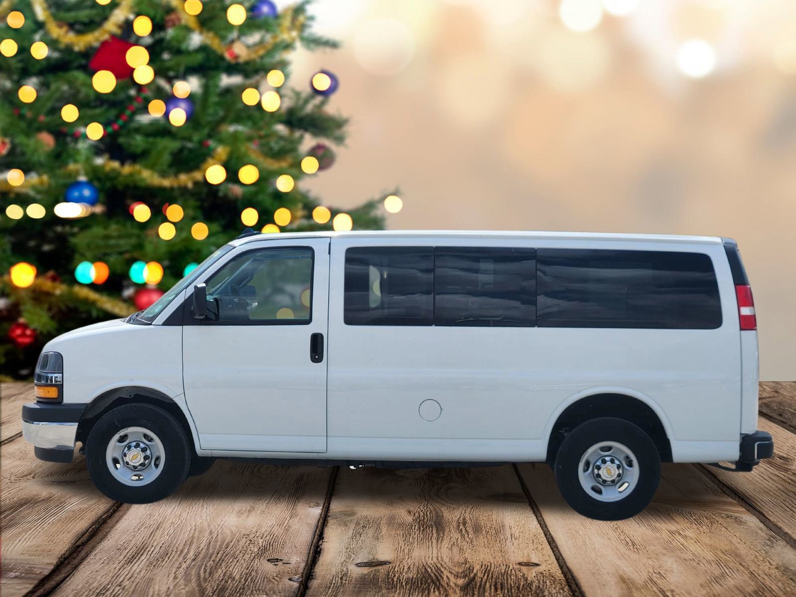 New 2024 Chevrolet Express 2500 image 4