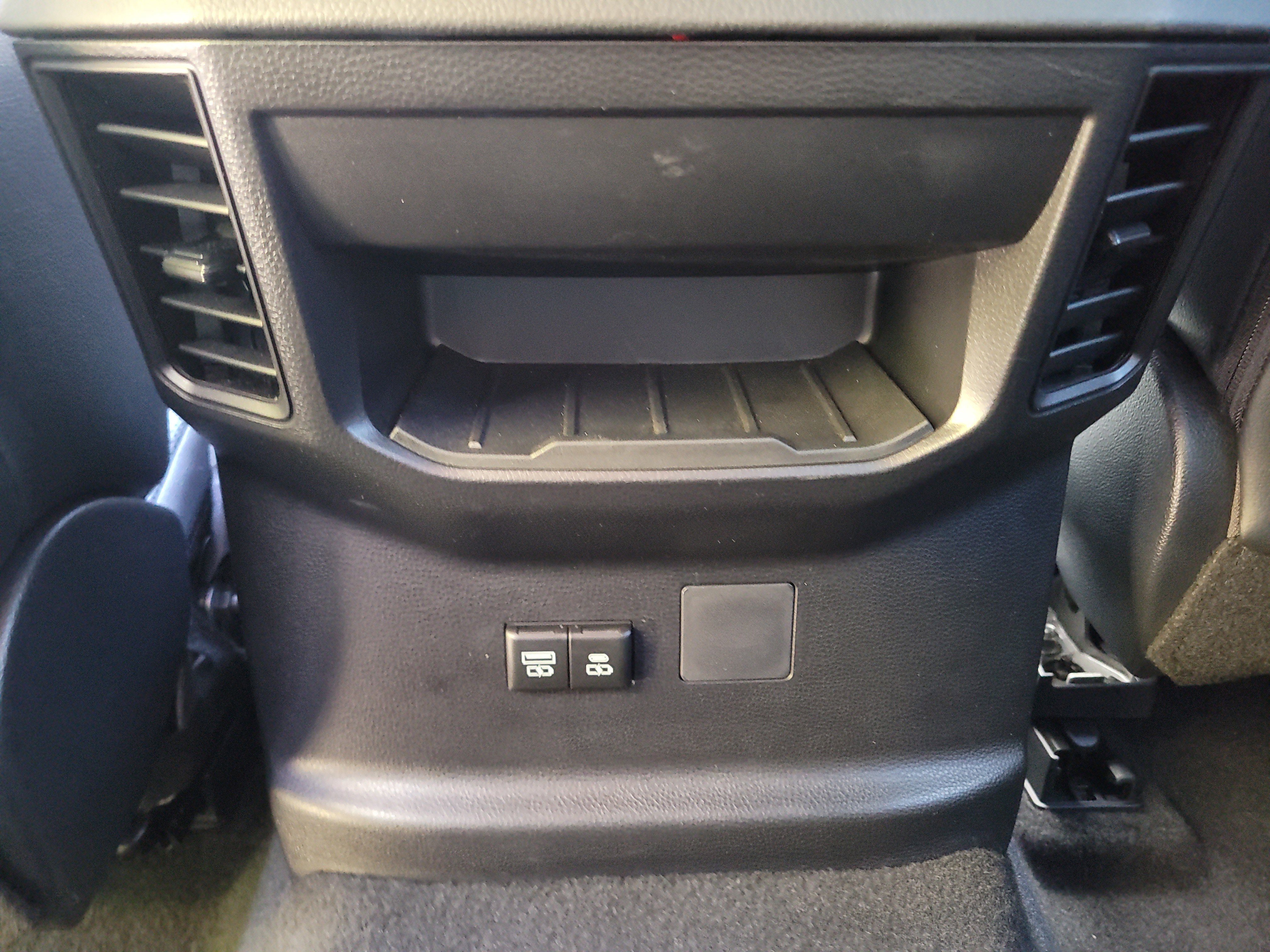 Used 2025 Toyota Tundra Limited image 18