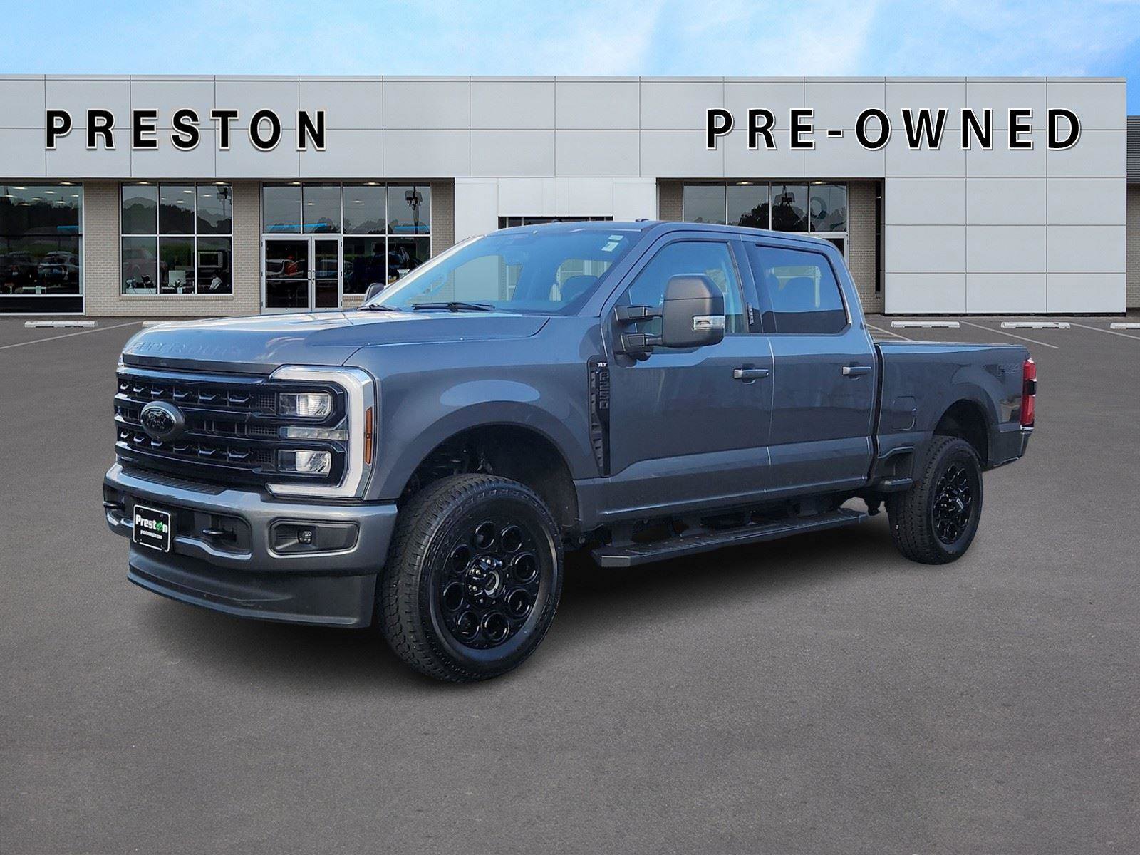 Used 2024 Ford F250 XLT w/ Black Appearance Package