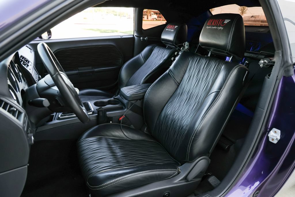 Used 2013 Dodge Challenger R/T Plus RWD image 14