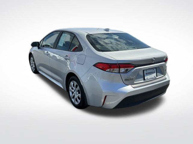 Used 2024 Toyota Corolla LE FWD image 3