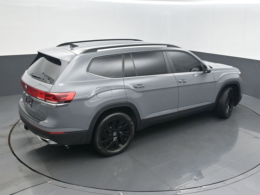 Used 2025 Volkswagen Atlas SE FWD image 44