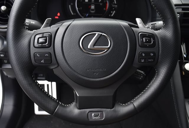 Used 2025 Lexus IS 500 w/ Accessory Package 2 RWD image 7