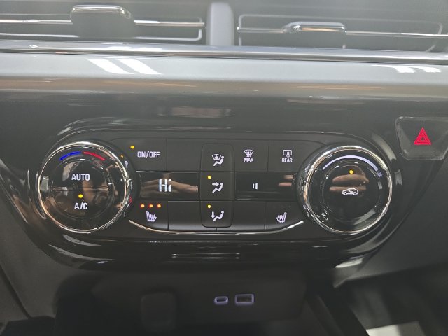 New 2026 Chevrolet Trax LT w/ Driver Confidence Package FWD image 23