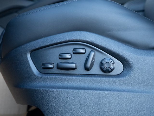 New 2026 Porsche Cayenne GTS image 20