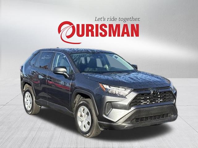 Used 2024 Toyota RAV4 LE image 1