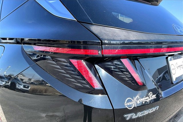 Used 2022 Hyundai Tucson Limited image 17