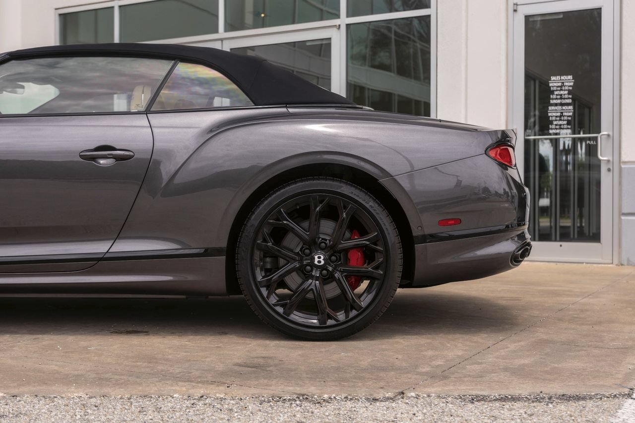 Certified 2024 Bentley Continental GT V8 AWD/4WD image 19