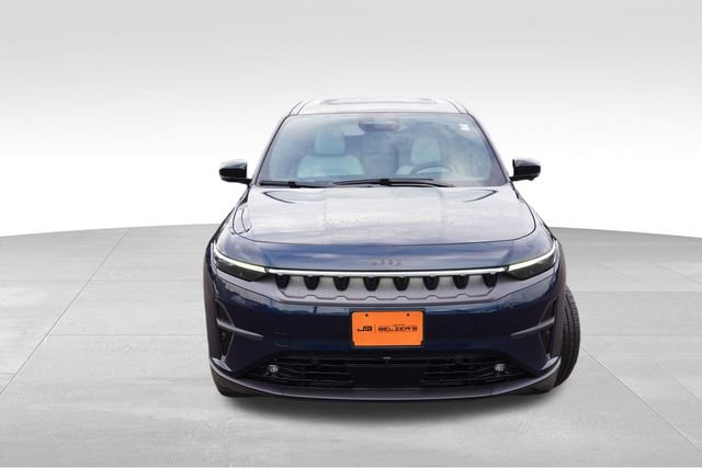 Used 2025 Jeep Wagoneer S Limited AWD/4WD image 12