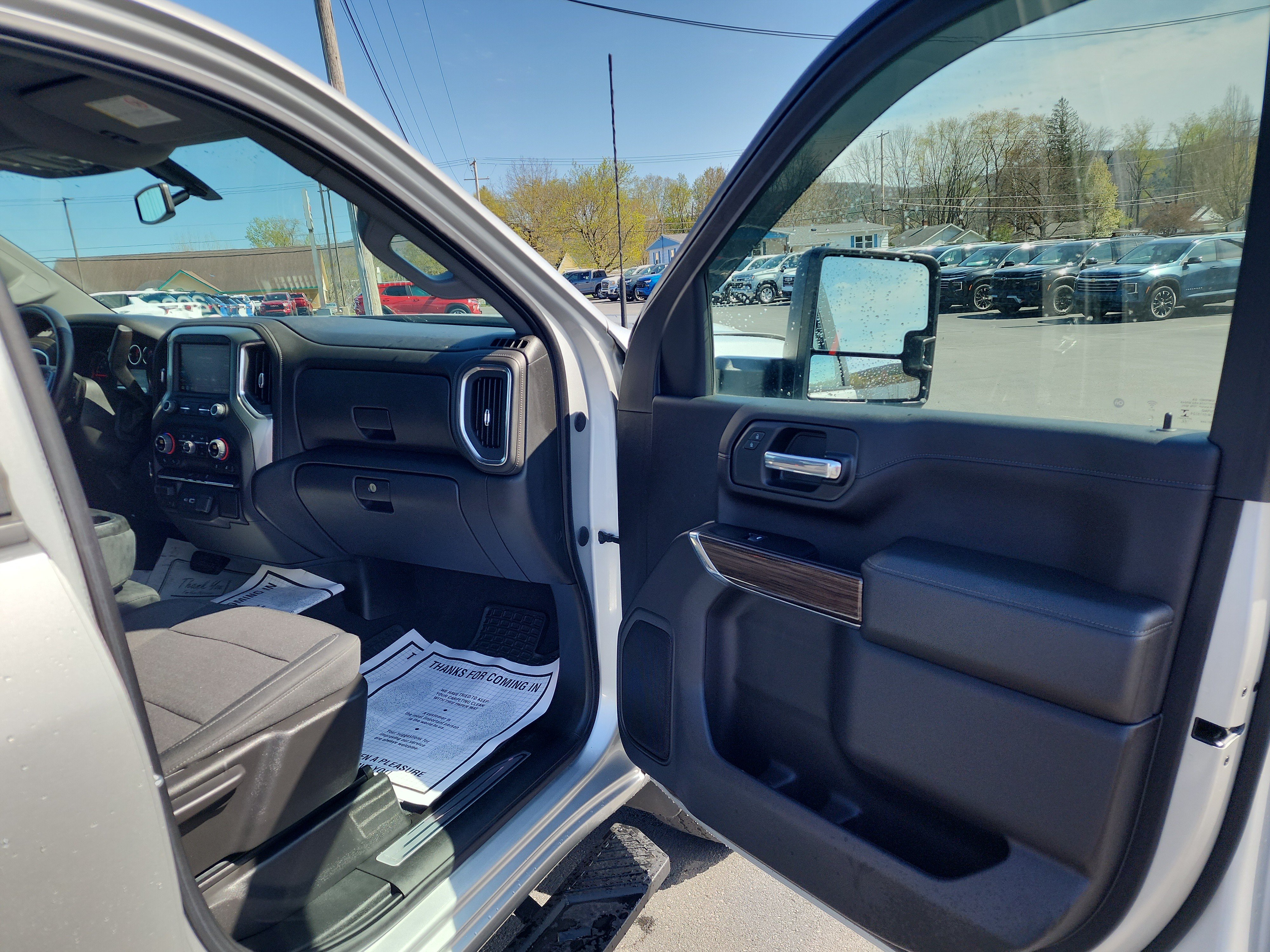 Certified 2022 Chevrolet Silverado 2500 LT w/ Convenience Package AWD/4WD image 36