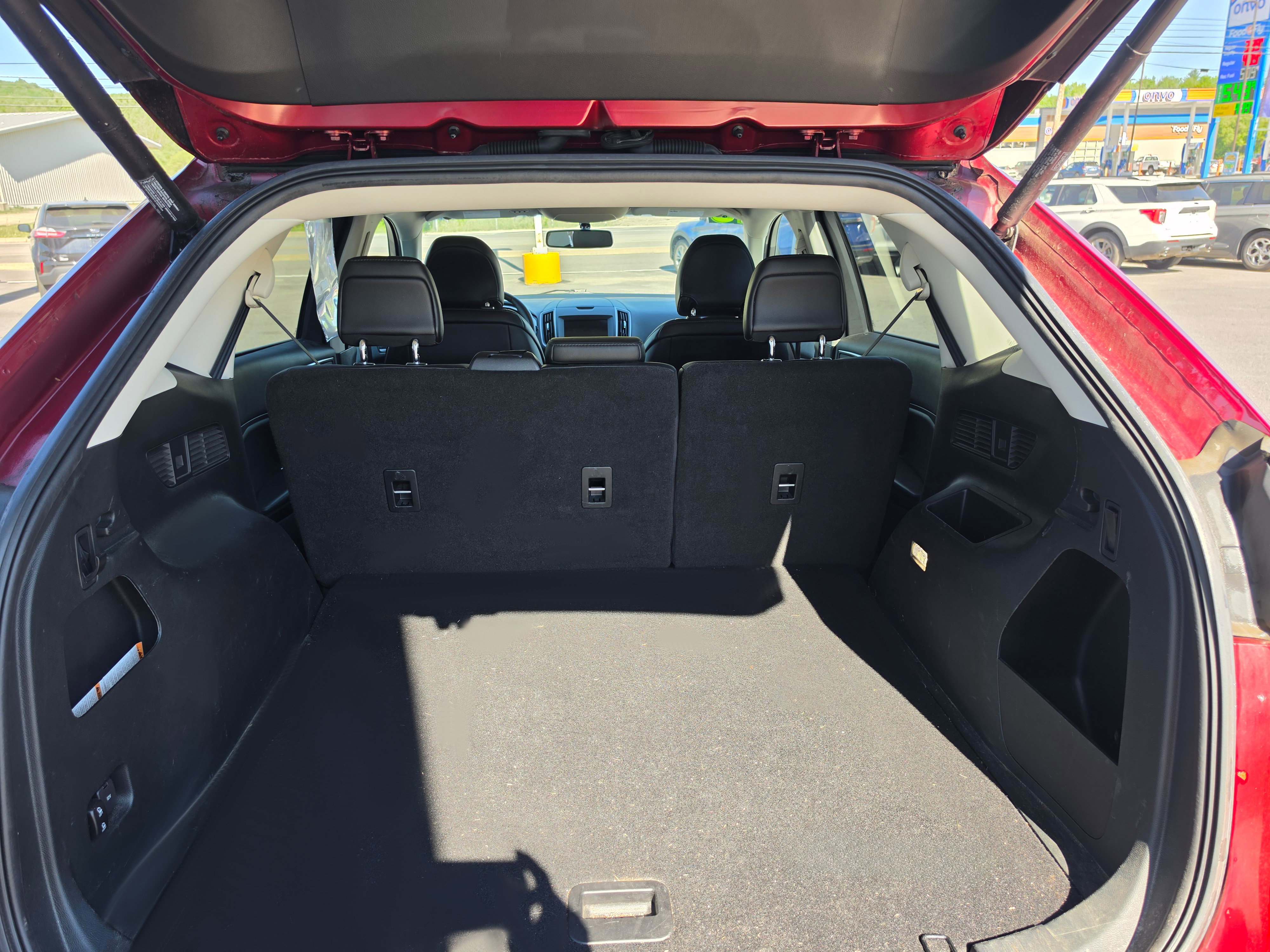 Used 2018 Ford Edge SEL w/ Equipment Group 201A AWD/4WD image 5