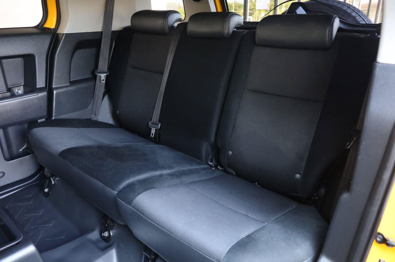 Used 2007 Toyota FJ Cruiser 4WD image 16