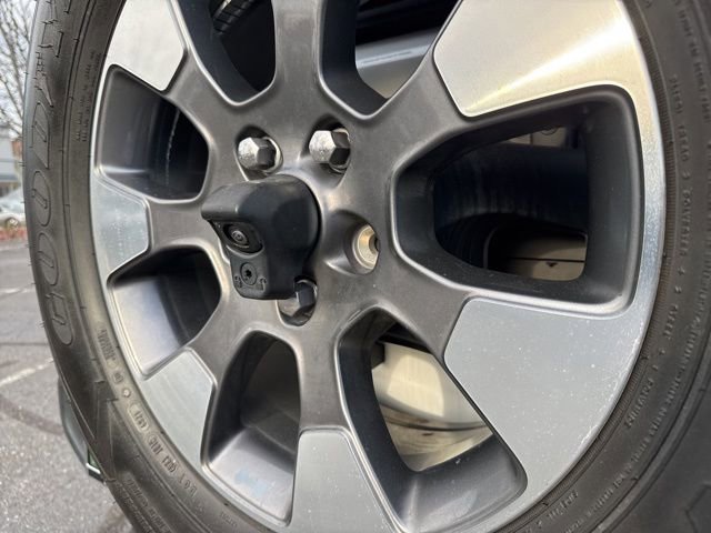 Used 2022 Jeep Wrangler Unlimited Sahara w/ LED Lighting Group image 15