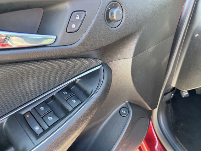 Used 2018 Chevrolet Cruze LT w/ Convenience Package FWD image 24