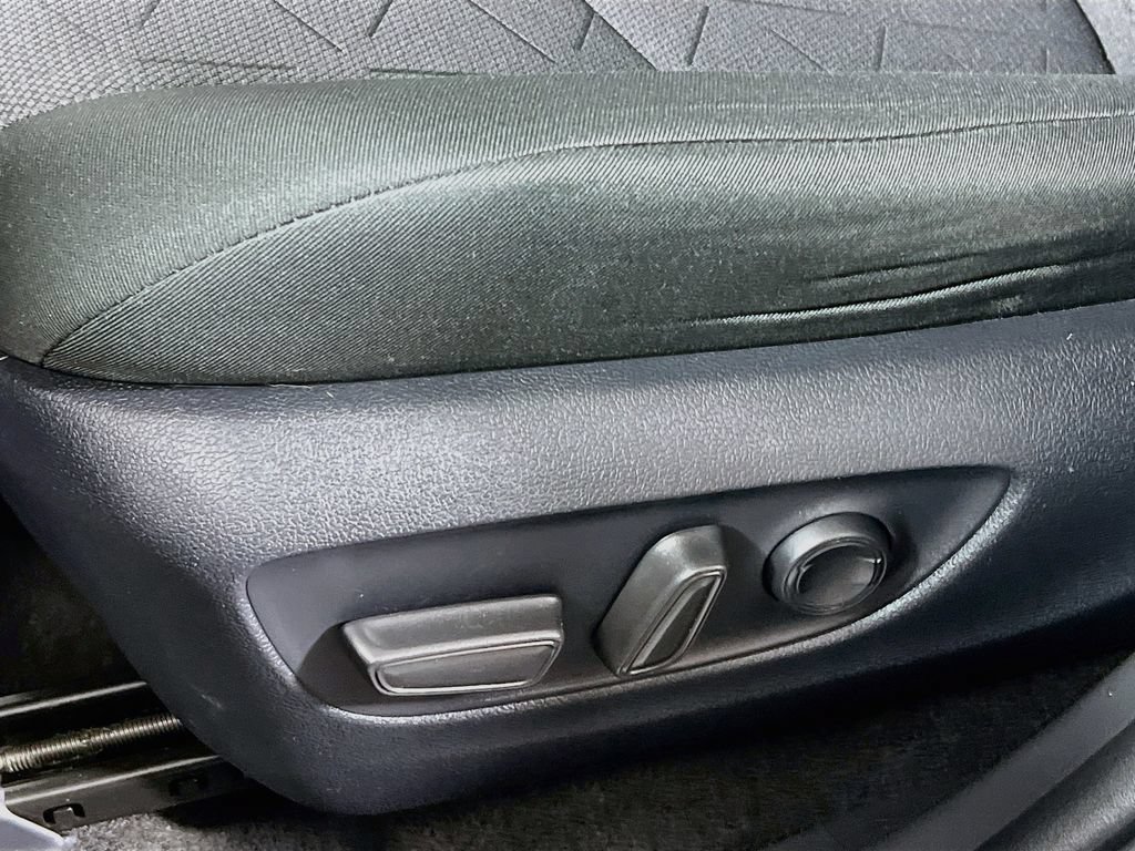 Certified 2024 Toyota RAV4 XLE AWD/4WD image 17
