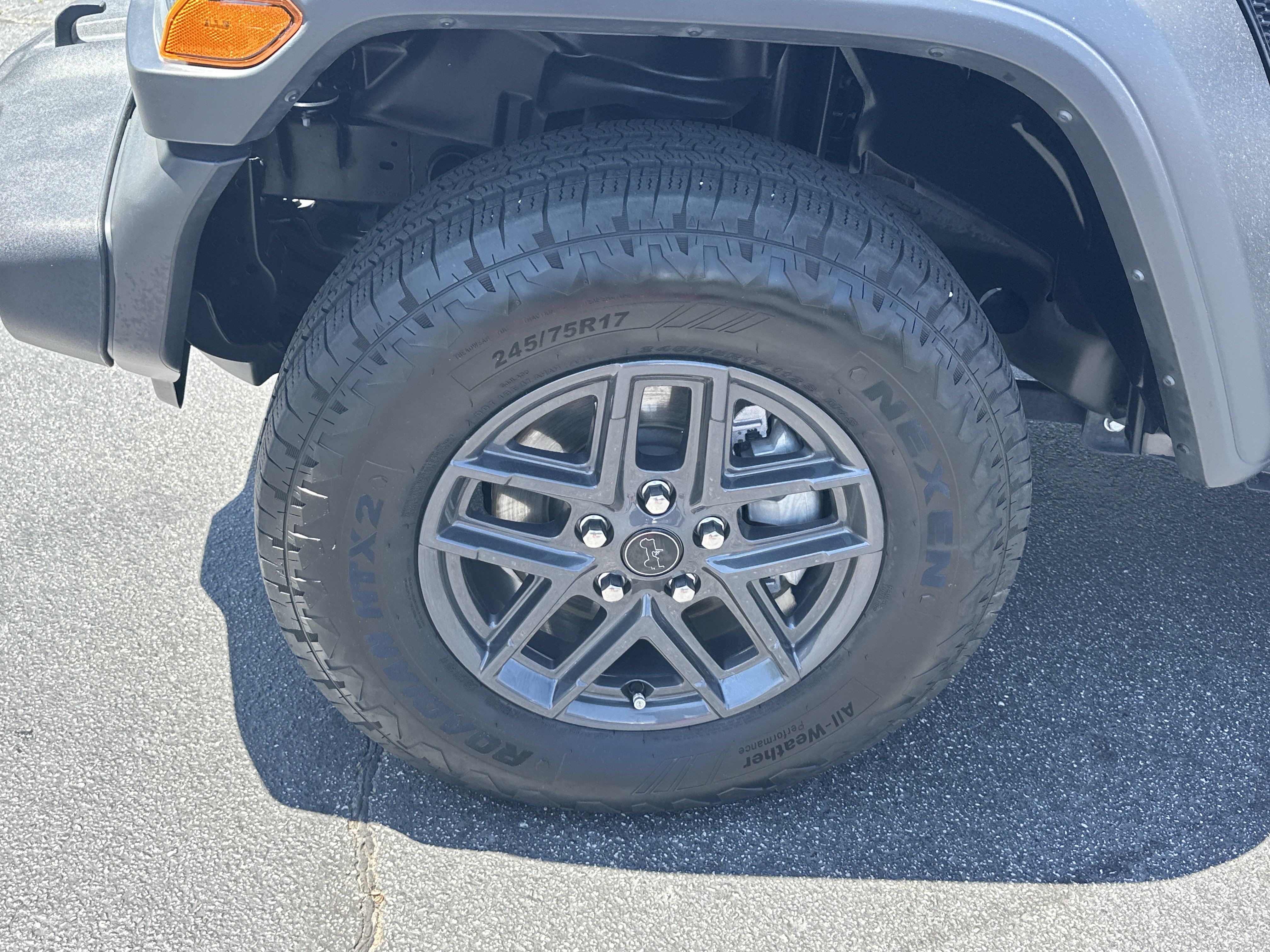 Used 2024 Jeep Wrangler Unlimited Sport AWD/4WD image 13