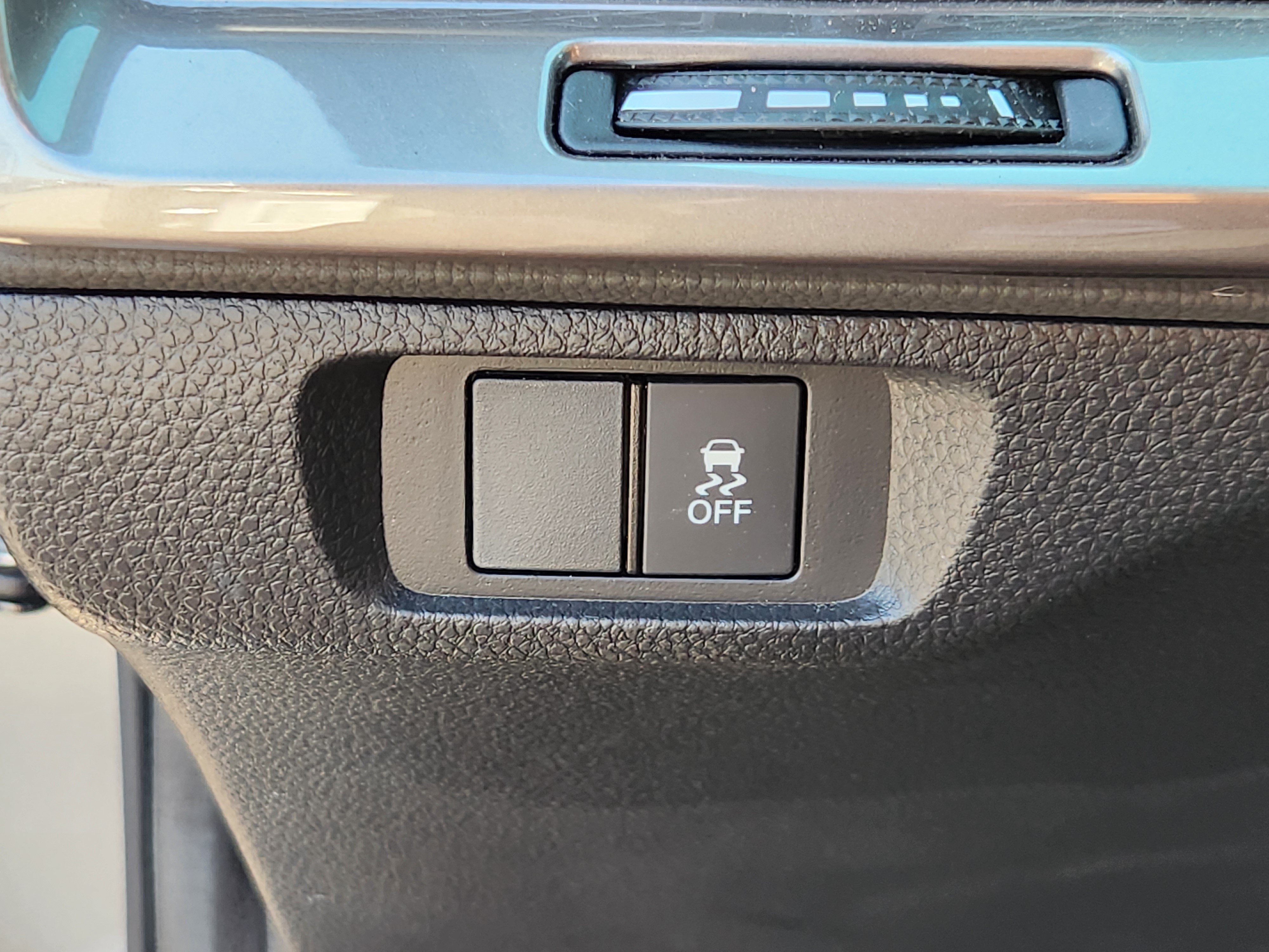 Certified 2024 Acura Integra FWD image 25
