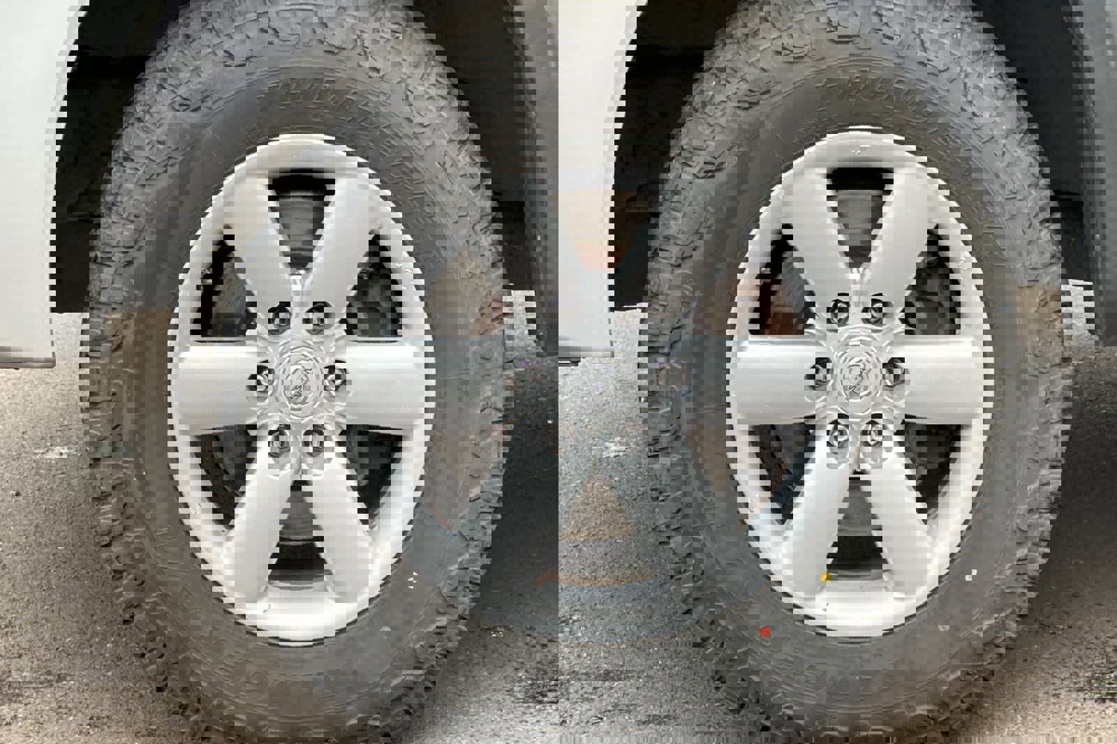 Used 2014 Nissan Titan S AWD/4WD image 23