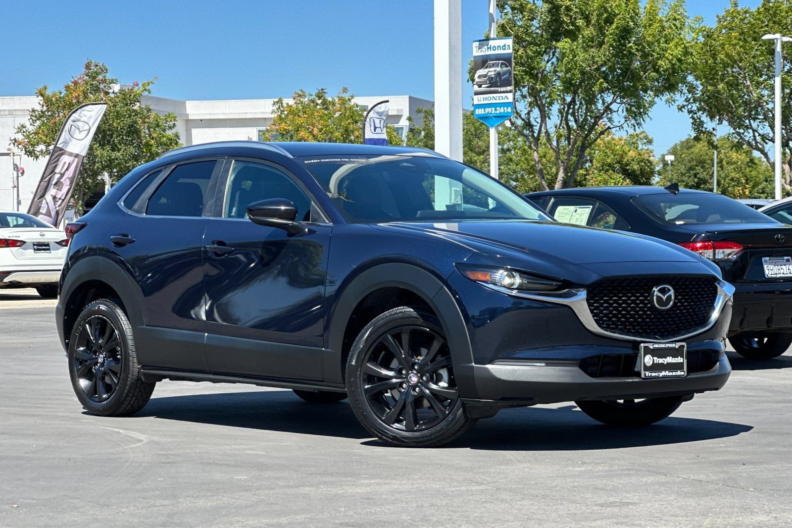 Certified 2024 MAZDA CX-30 AWD 2.5 S w/ Select Sport Pkg image 2