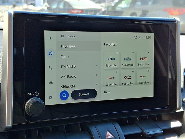 Used 2024 Toyota RAV4 XLE image 16