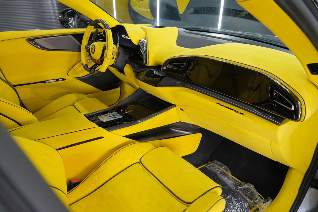 Used 2024 Ferrari Purosangue AWD/4WD image 42