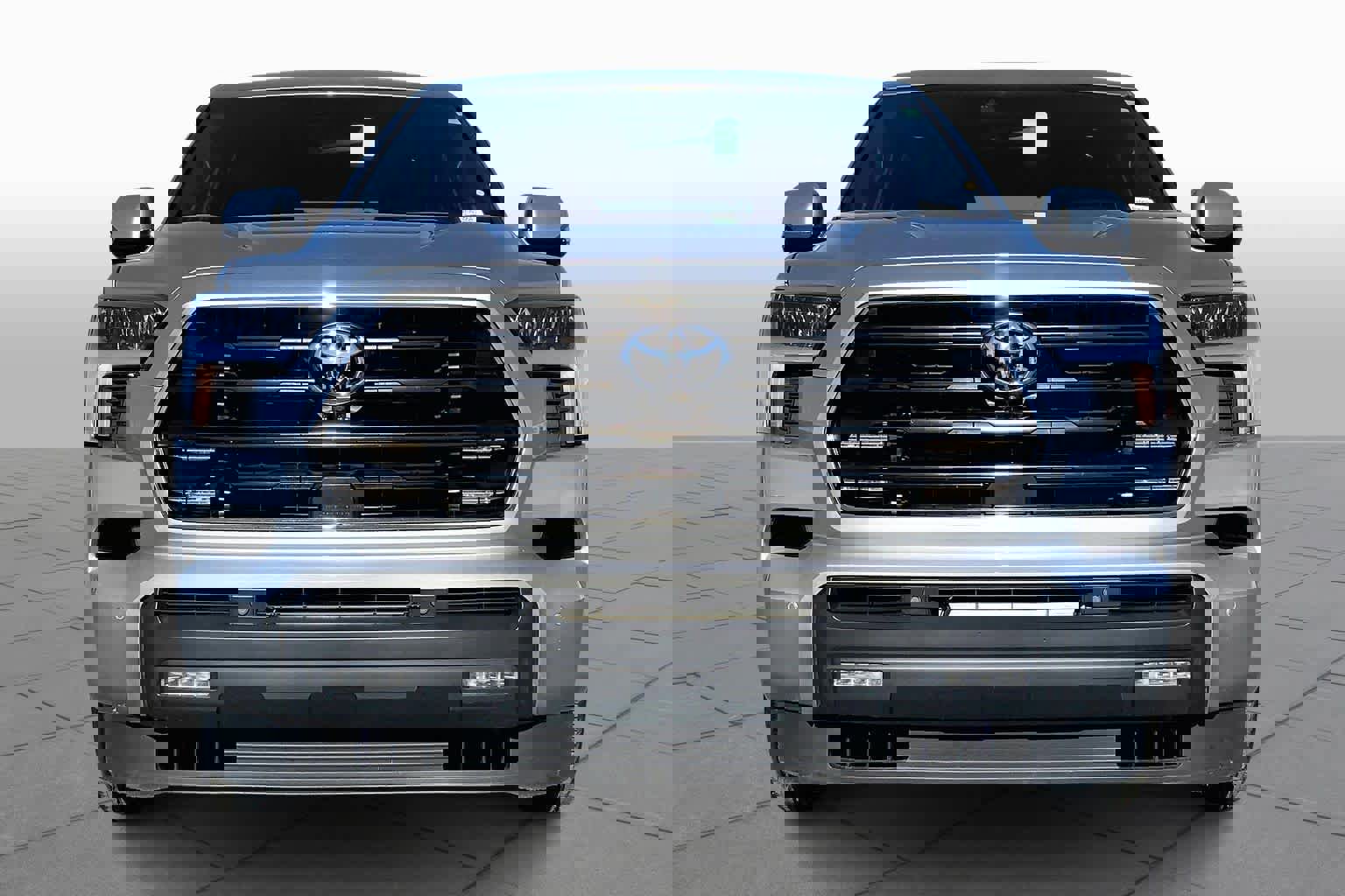 Used 2025 Toyota Sequoia SR5 w/ SR5 Premium Package image 4