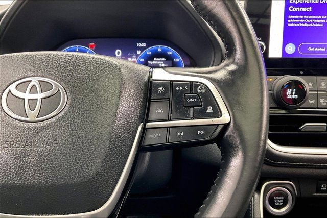 Used 2024 Toyota Grand Highlander Limited image 22