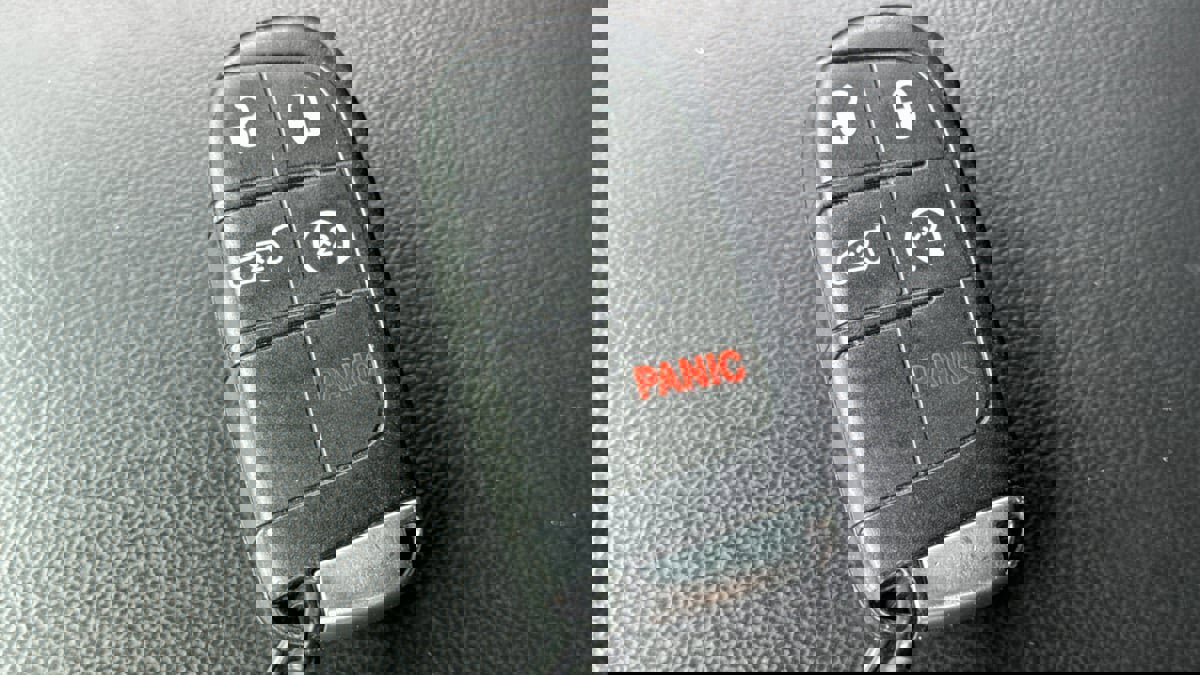 Used 2021 Jeep Grand Cherokee Limited image 32