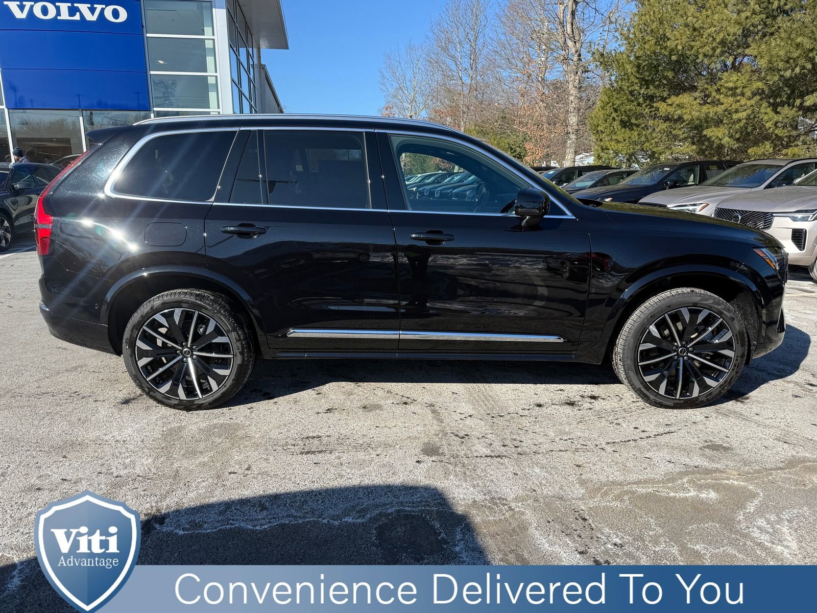 New 2026 Volvo XC90 T8 Plus w/ Protection Package Premier image 9