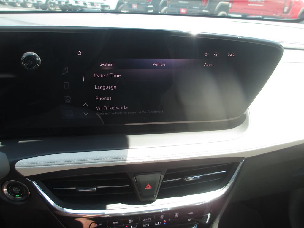Certified 2026 Buick Encore GX Avenir w/ Avenir Technology Package FWD image 27