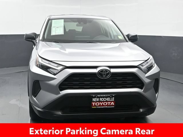Certified 2023 Toyota RAV4 LE AWD/4WD image 11