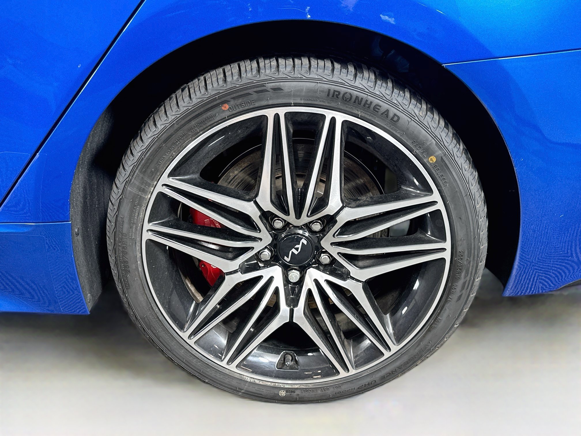 Certified 2023 Kia Stinger GT2 RWD image 33