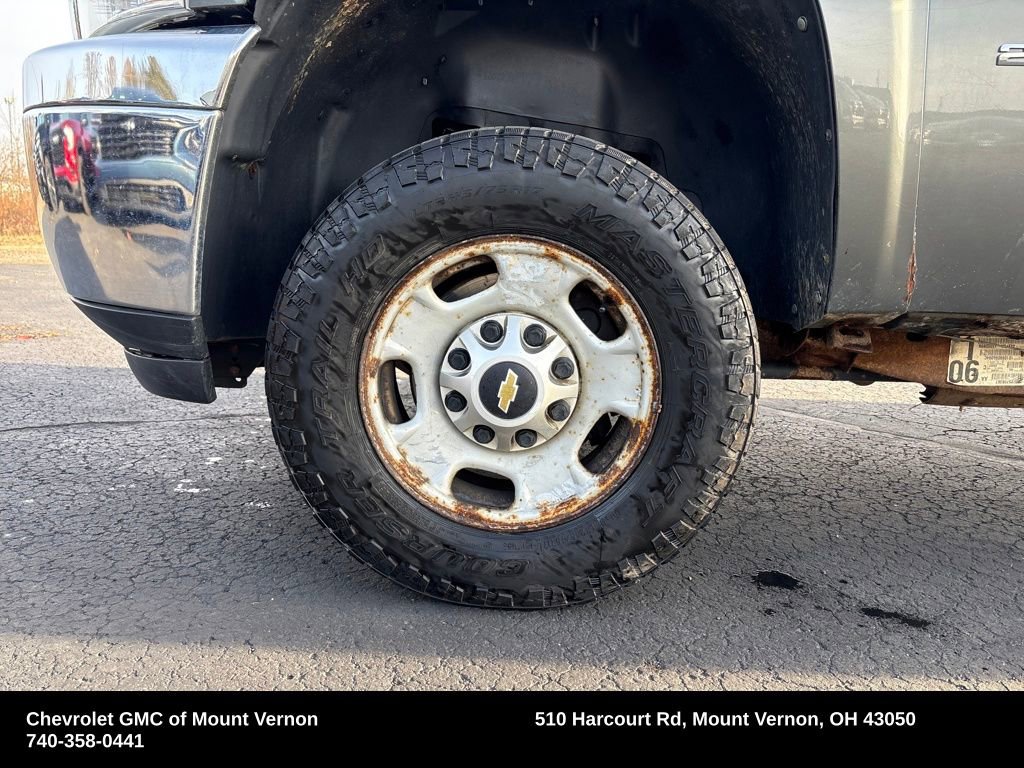 Used 2011 Chevrolet Silverado 2500 W/T w/ Snow Plow Prep Package image 23
