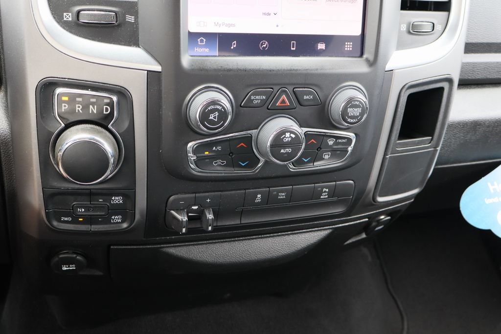 Used 2022 RAM 1500 Classic SLT w/ Electronics Group AWD/4WD image 17