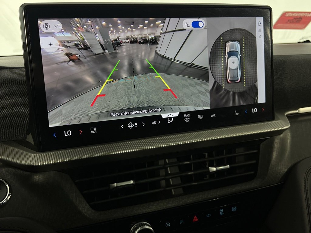 Used 2025 Ford Explorer Platinum w/ LUX Leather Package image 19