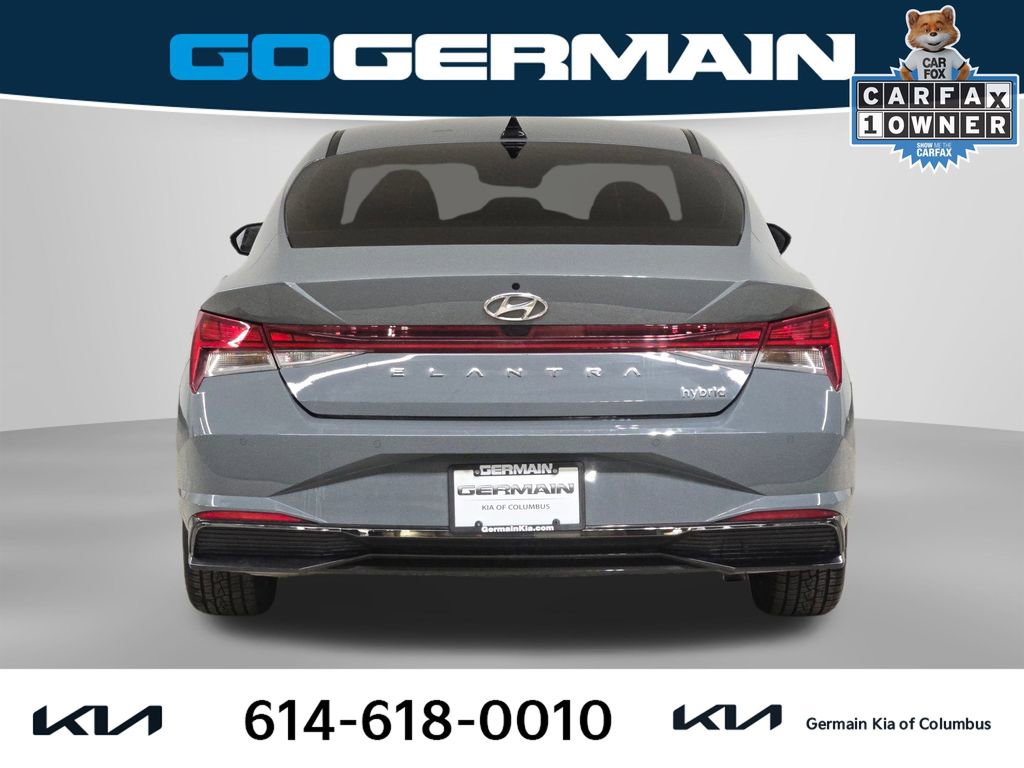 Used 2023 Hyundai Elantra Limited w/ Cargo Package image 9