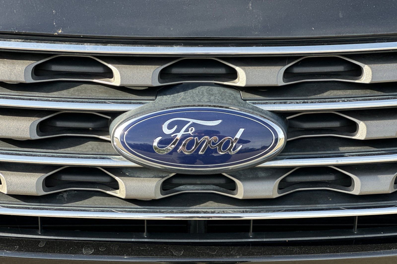 Used 2017 Ford Explorer FWD image 45